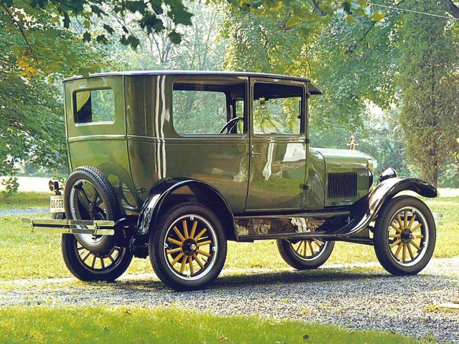  Ford Model T Tudor Sedan 1926 года  (фото 2 из 2)
